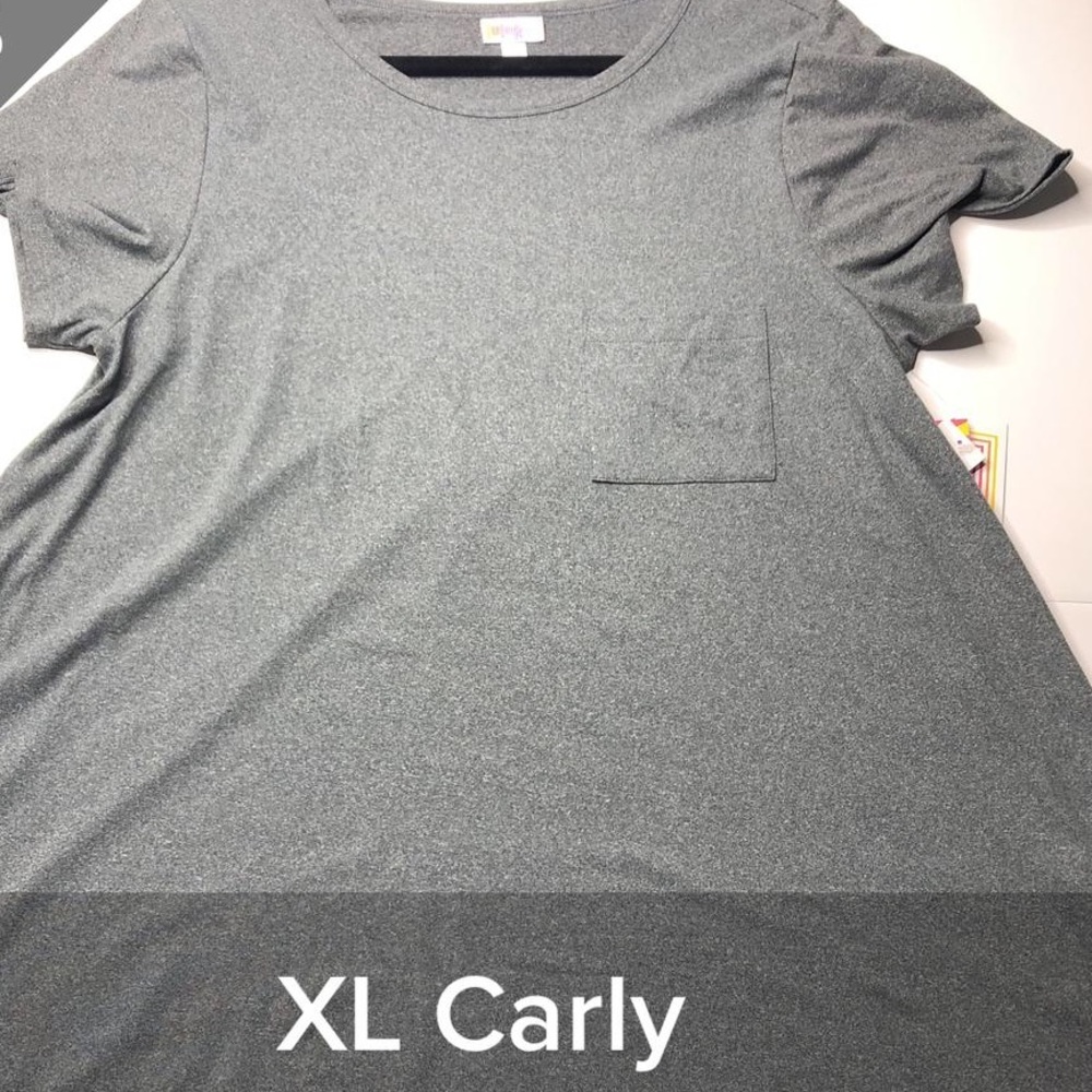 NWT XL Carly
